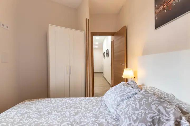Acb - Z26 Apartamento Centrico Bilbao - Parking Gratis Exterior photo